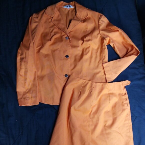 Vintage 70s Miss Pat Stay Shape Skirt & Blazer Jacket Set - Picture 1 of 7